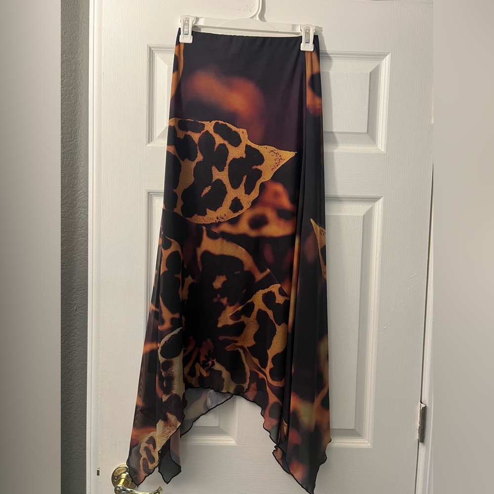 Topshop hanky hem blurred animal floral print skirt size 4